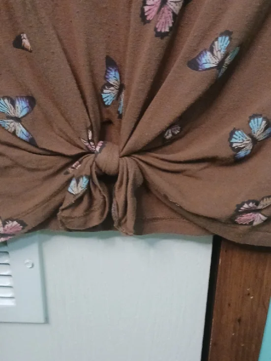 No Boundaries Brown Butterfly Knot-Front Tee - Picture 6 of 6